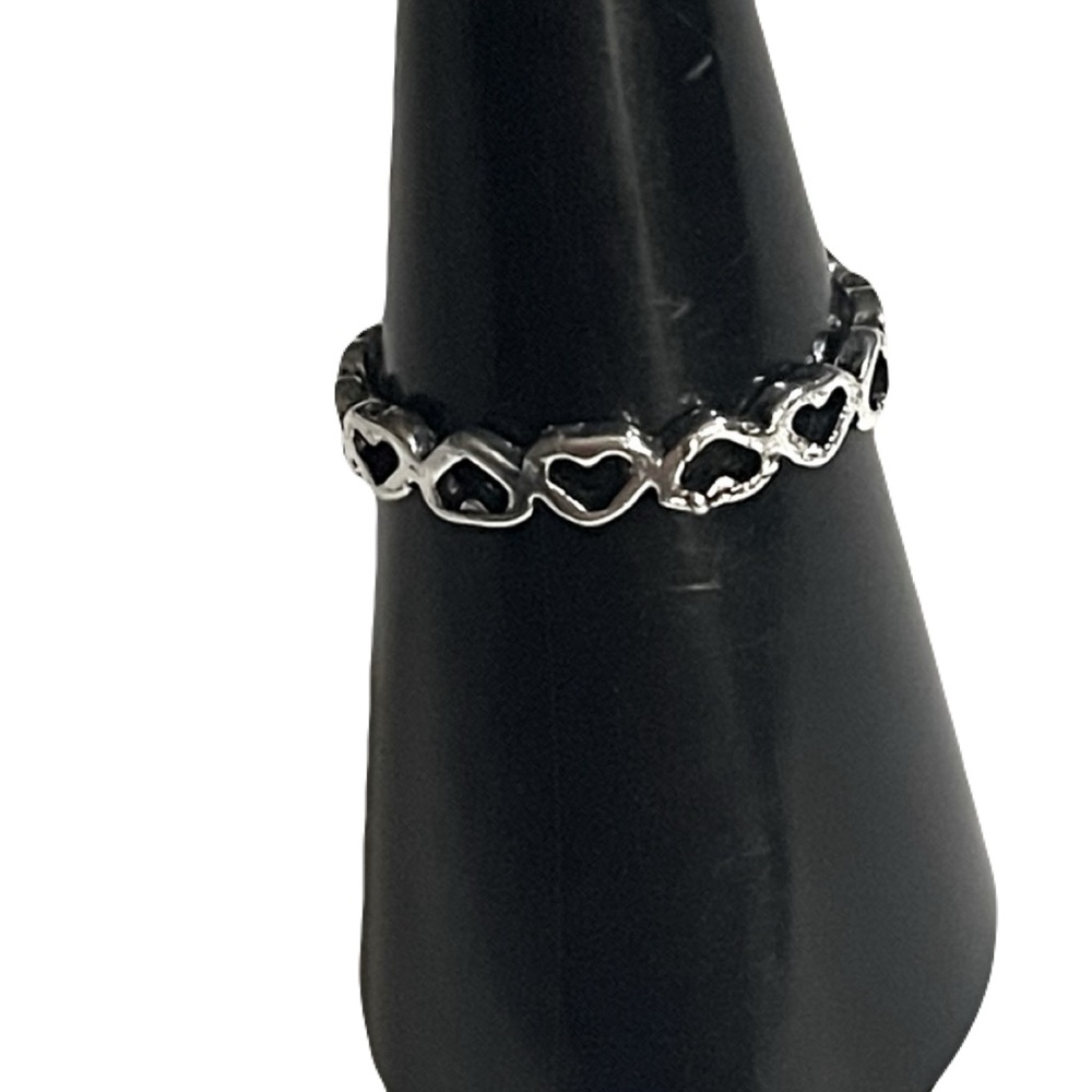 New Sterling Silver Handmade Bohemian Cut Out Heart Petite Minimalist Band Ring - Picture 1 of 9